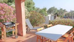 Appartement climatisé, 5 min du centre d'Ile Rousse, petite vue mer