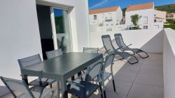 Appartement neuf, duplex climatisé, 5min à pieds du centre d'Ile Rousse et de la plage